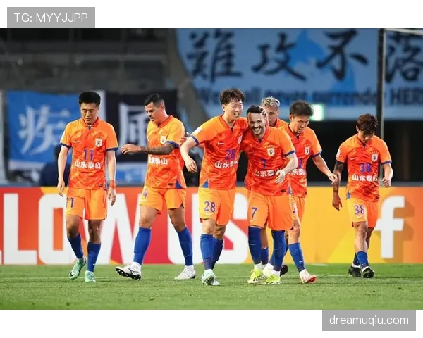 广州足球俱乐部本赛季中超表现出现起伏，整体竞技状态有待稳定